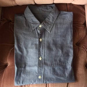 J. Crew Light Weight Chambray Button-down Large
